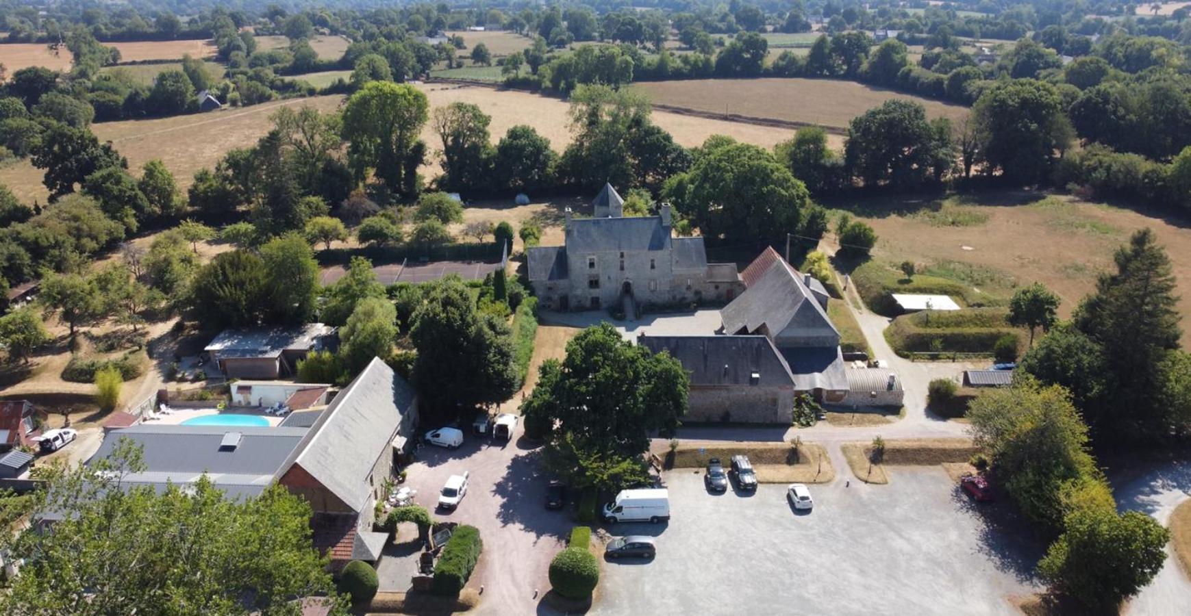アンクトヴィル Manoir De La Foulerie Bed & Breakfast エクステリア 写真