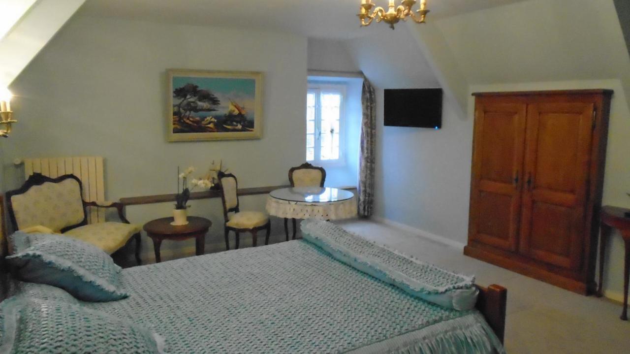 アンクトヴィル Manoir De La Foulerie Bed & Breakfast エクステリア 写真