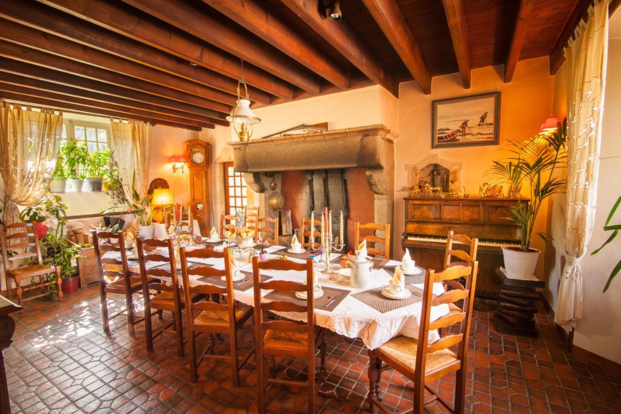 アンクトヴィル Manoir De La Foulerie Bed & Breakfast エクステリア 写真