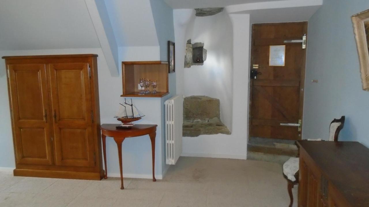 アンクトヴィル Manoir De La Foulerie Bed & Breakfast エクステリア 写真