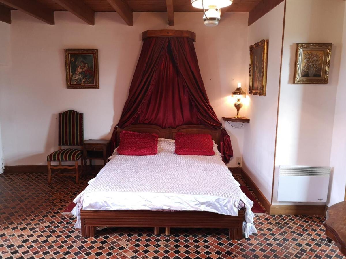 アンクトヴィル Manoir De La Foulerie Bed & Breakfast エクステリア 写真